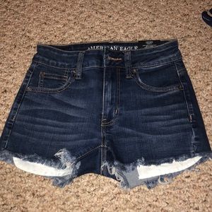 American Eagle Hi- Rise Shortie